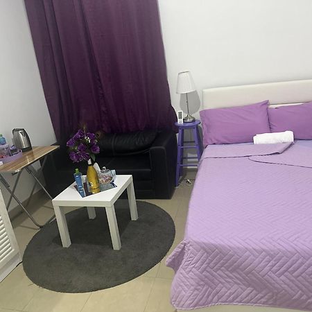 Apartamento The Purple Place Abu Dabi Exterior foto