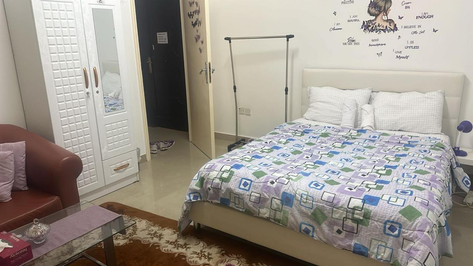 Apartamento The Purple Place Abu Dabi Exterior foto