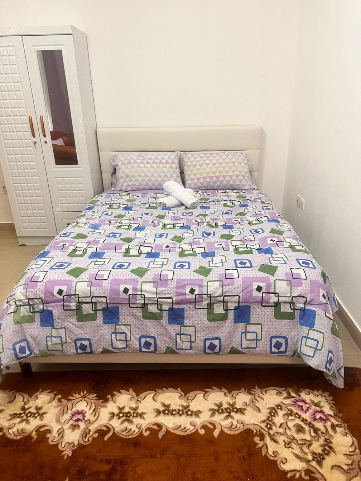 Apartamento The Purple Place Abu Dabi Exterior foto