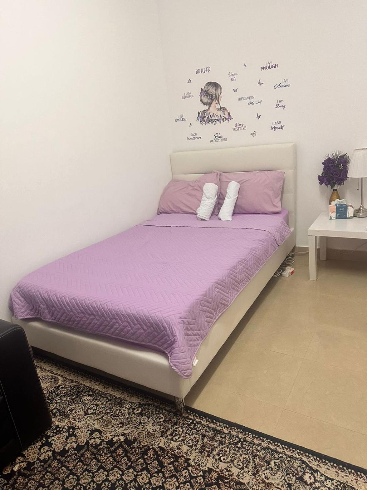 Apartamento The Purple Place Abu Dabi Exterior foto